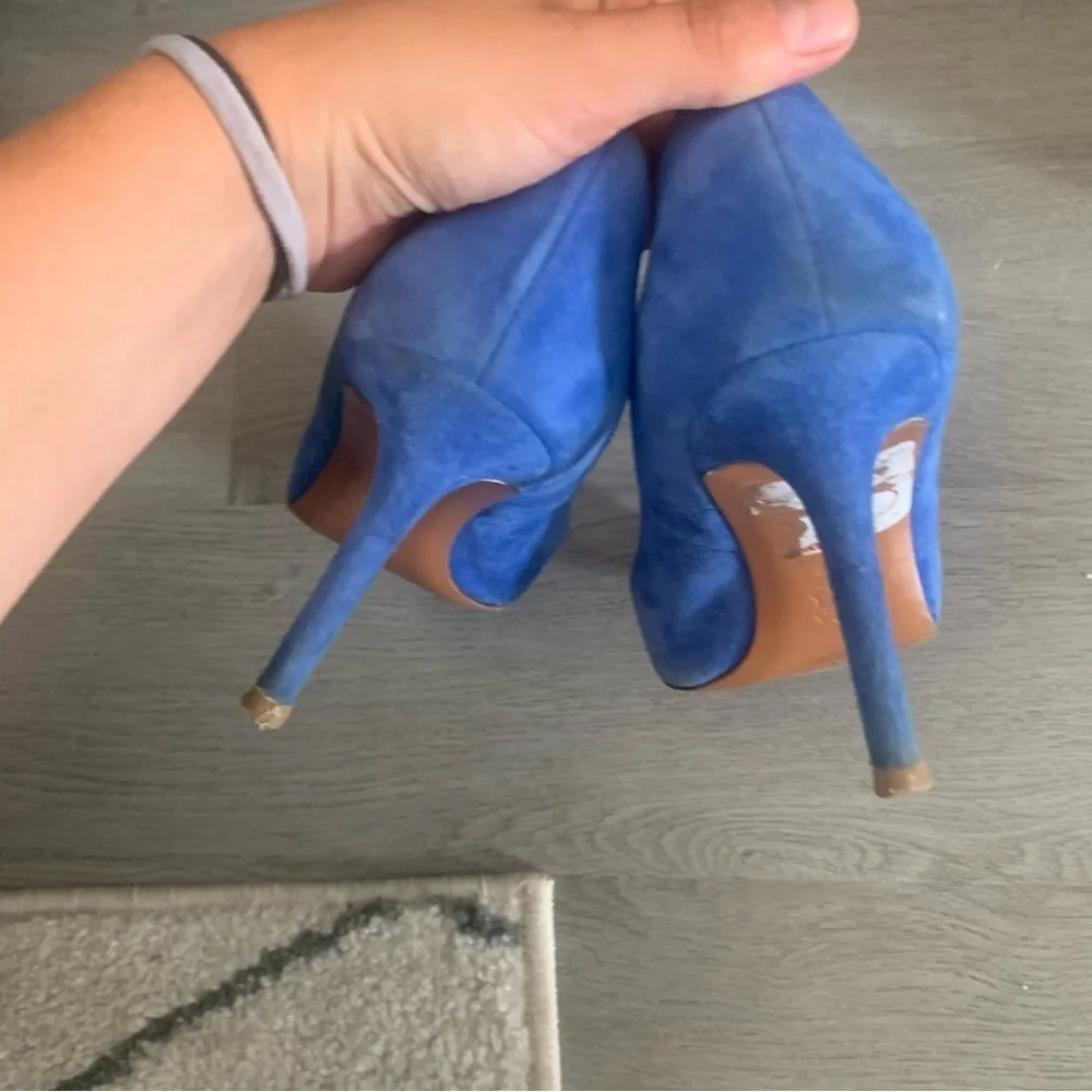Tory Burch Heels Elane Suede Pumps in Blue